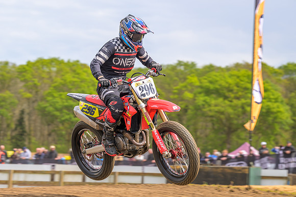 RD4-TT--98
