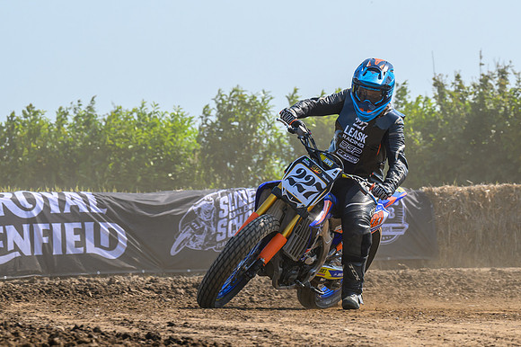 rd3sat-225