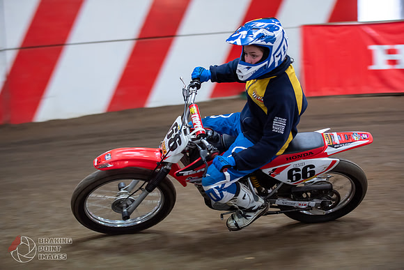 Champions (33)