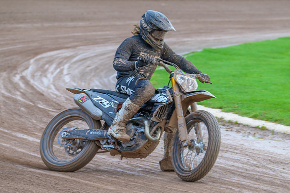 iow-web-125