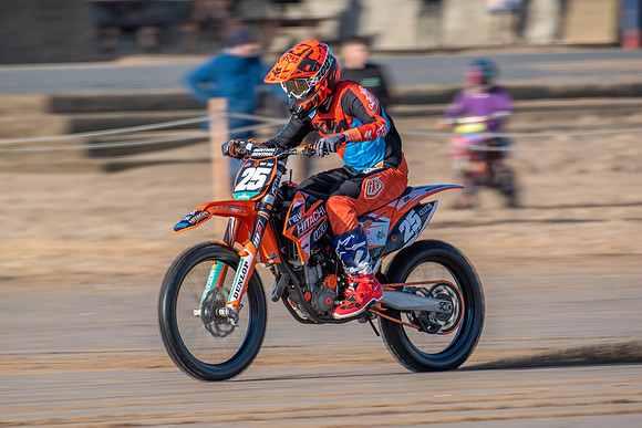 Rd3 (266)