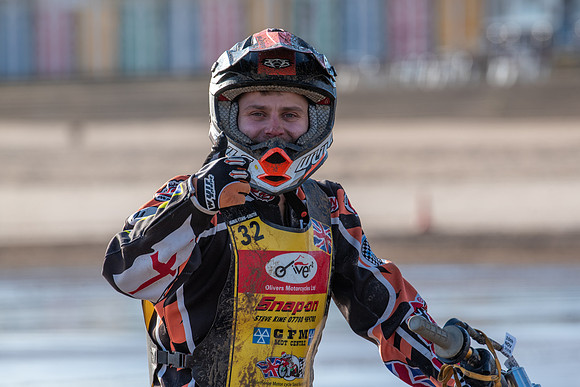 Rd3 (332)