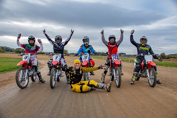 Days on the Dirt Group Pics  (4)