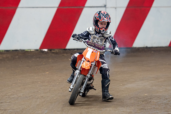 Champions Rd5 Web (41)