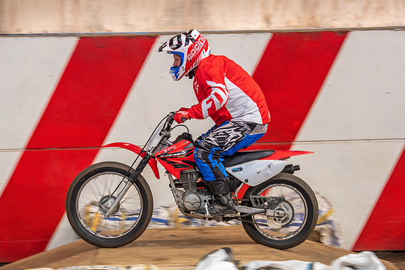 Champions Rd5 Web (145)