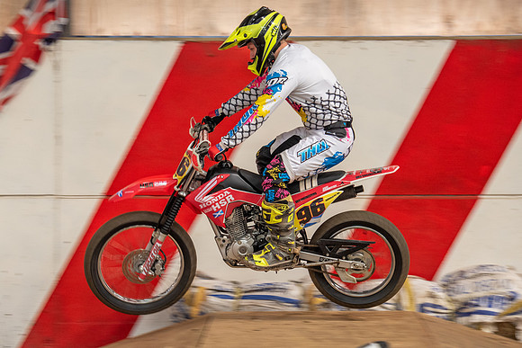 Champions Rd5 Web (146)