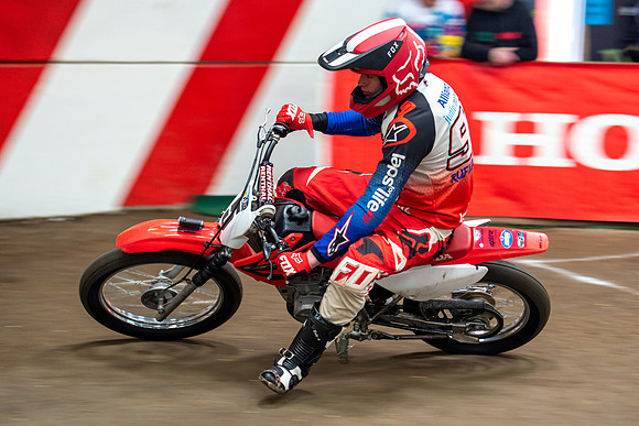 Champions Rd5 Web (27)