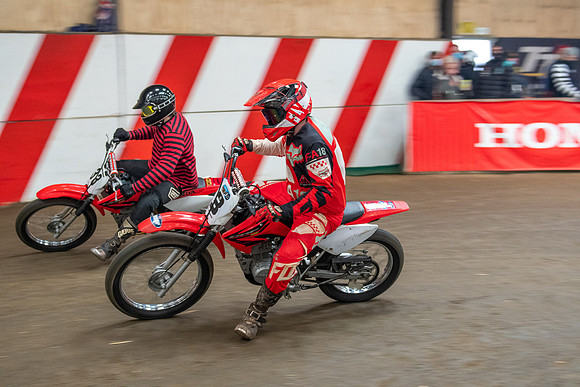 Champions Barnstormer P2  (30)