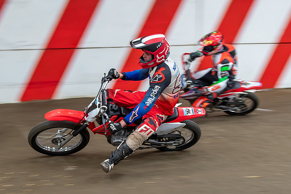 Champions Barnstormer P2  (80)