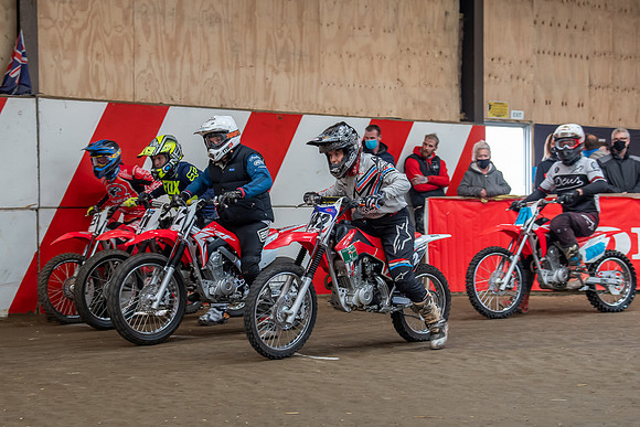 Champions Barnstormer P2  (86)