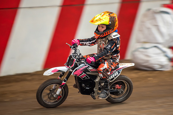 Champions Barnstormer P2  (99)