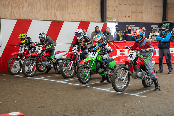 Champions Barnstormer P2  (102)