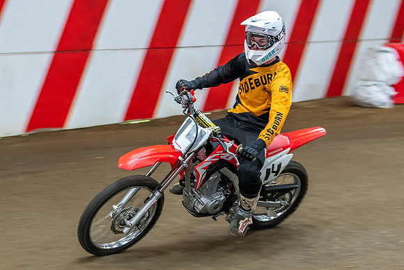 Champions Barnstormer P2  (123)
