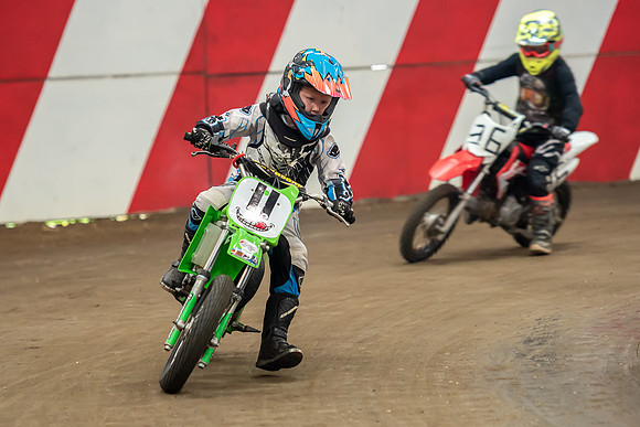 Champions Barnstormer P2  (147)