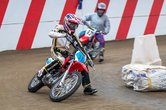 Champions Barnstormer P2  (166)