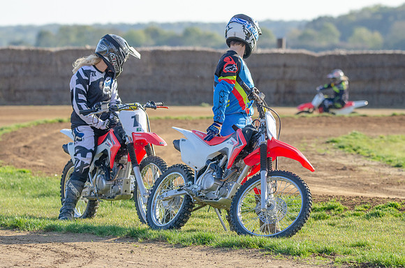 Days on the Dirt (133)
