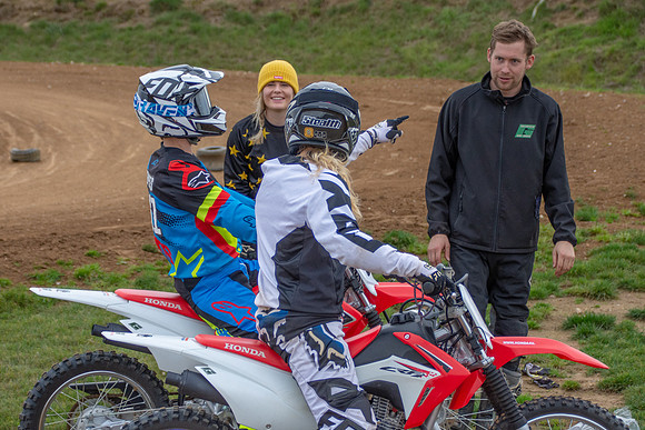 Days on the Dirt (120)