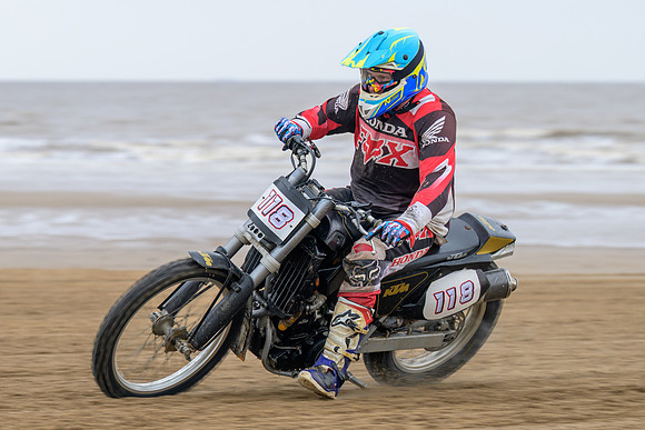 rd7 web-35