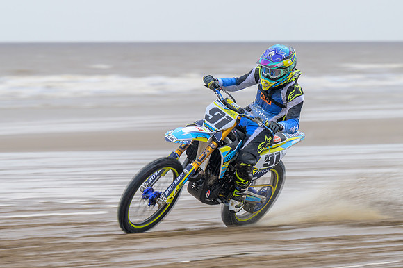 rd7 web-77